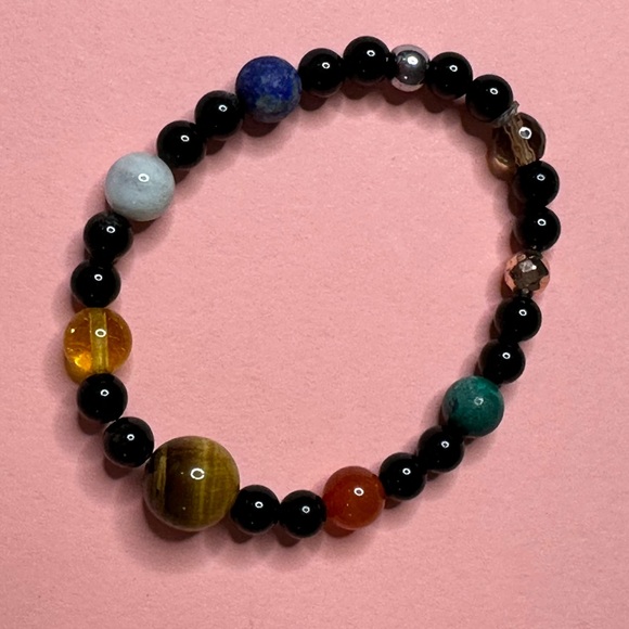 Solar system beaded bracelet - Picture 2 of 5